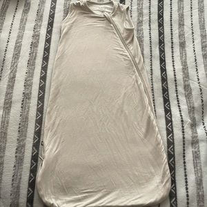 Kyte Baby Wearable Blanket 0.5 Tog - 0-6 Months - Oat